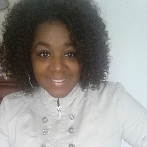 Meet your Posher, Robertina